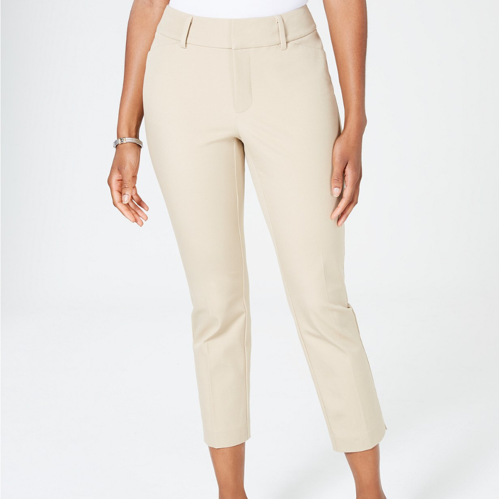 Charter Club Newport Slim Tummy Control Capri - 18